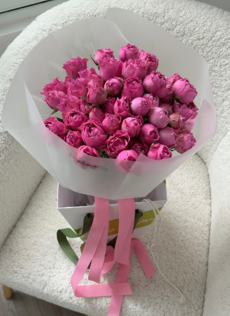 Premium Rose Bouquet S Premium Rose Bouquet S