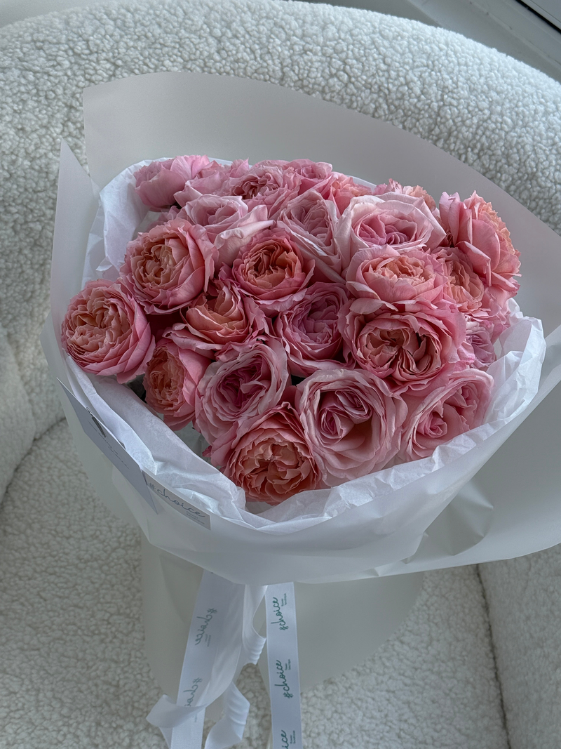 Ohara & Julieta Pink Roses Bouquet S Ohara & Julieta Pink Roses Bouquet S