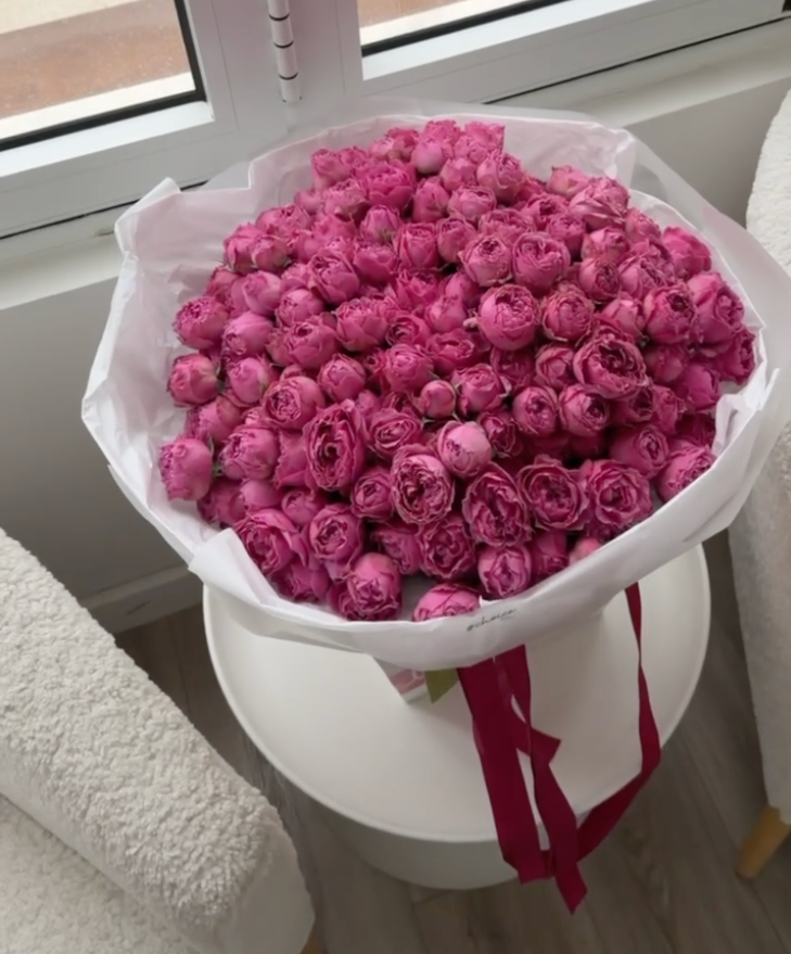 51 Misty Bubbles Roses Bouquet XL 51 Misty Bubbles Roses Bouquet XL