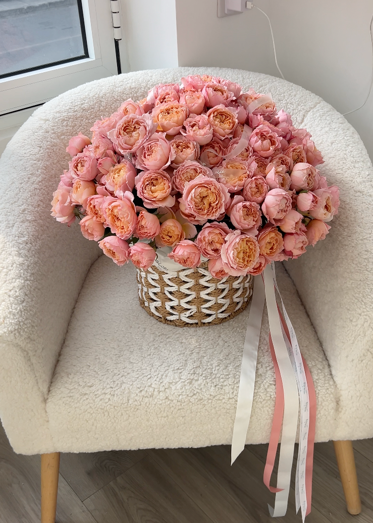 Juliet Garden Roses Basket L Juliet Garden Roses Basket L